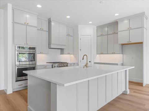 Tiny photo for 1987 E WALKER MEADOWS CIR, Holladay, UT 84117 (MLS # 2185903)