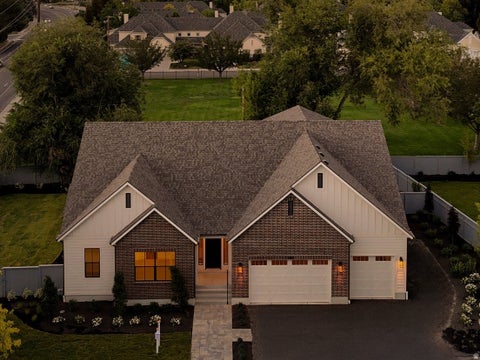 Tiny photo for 1987 E WALKER MEADOWS CIR, Holladay, UT 84117 (MLS # 2185903)