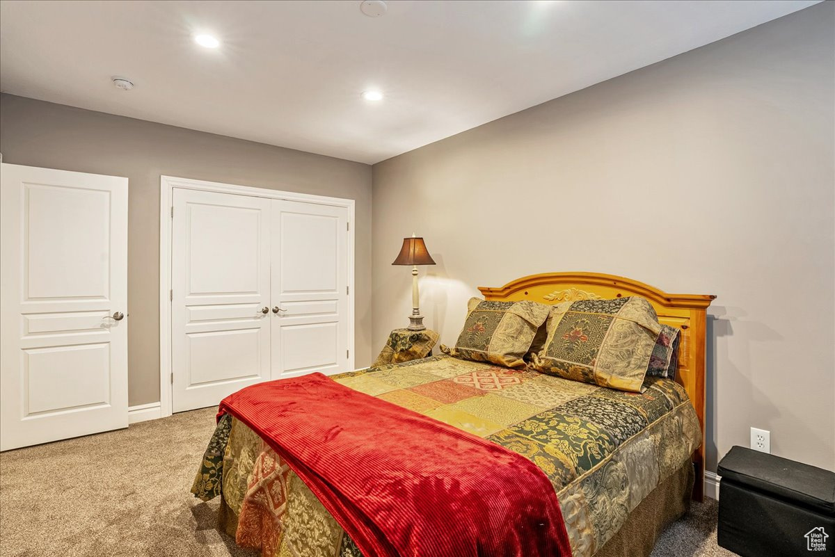 RIVERTON FARMS - Residential