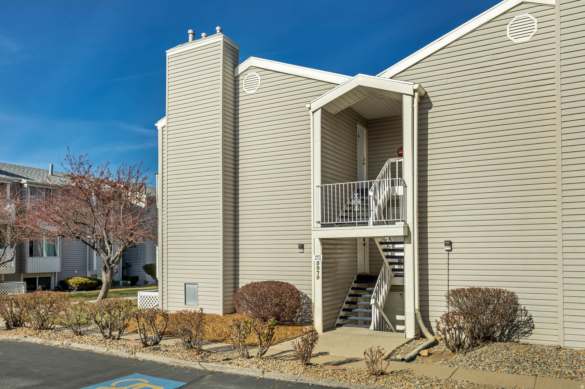 MT OLYMPUS GARDENS - Residential