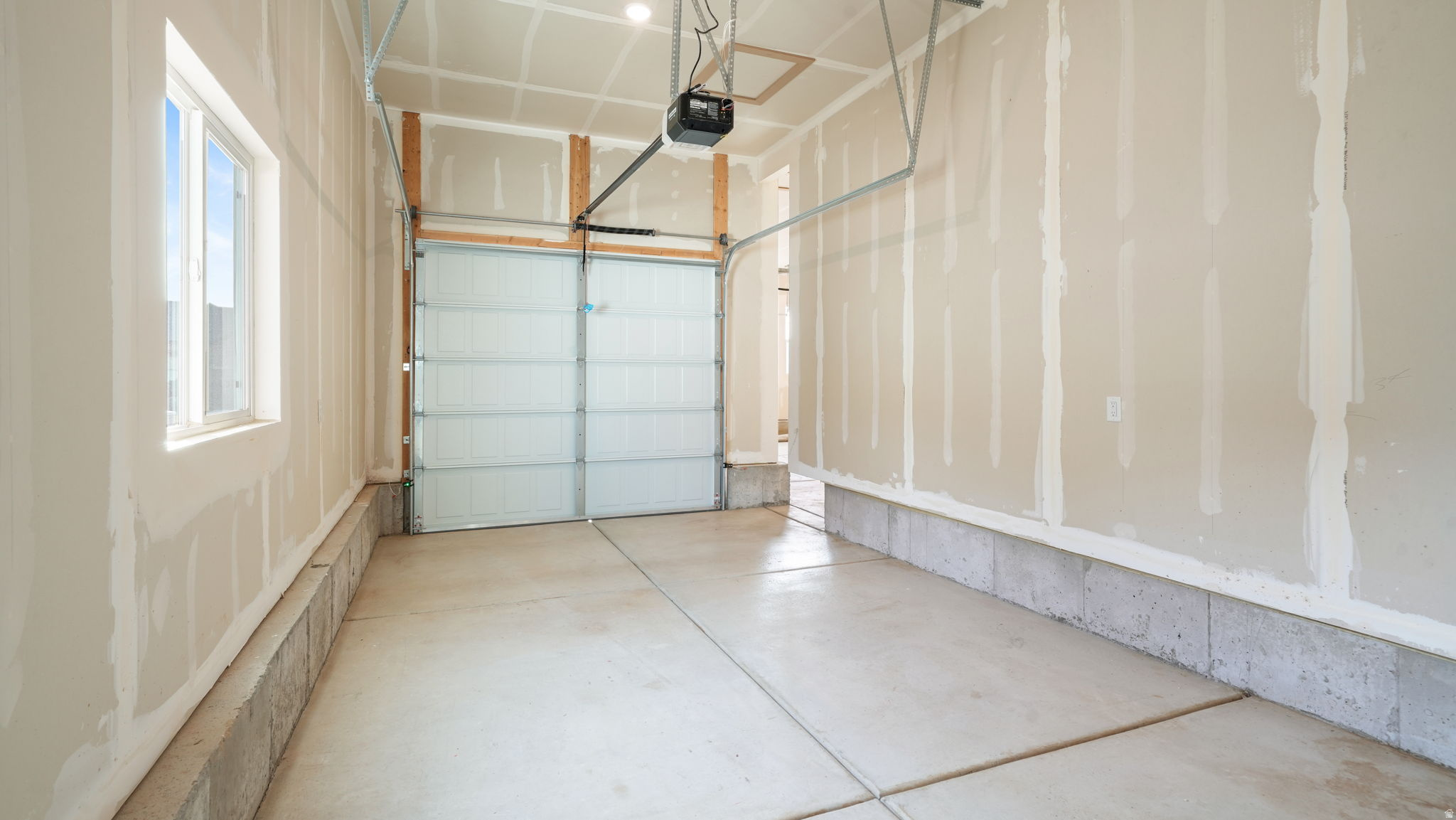 QUAIL MEADOWS - Residential