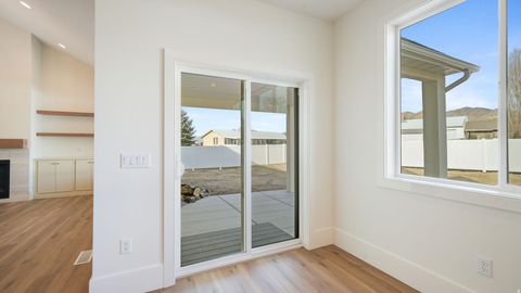 Tiny photo for 51 E CARTER DR, Lehi, UT 84043 (MLS # 2126692)