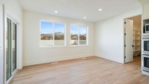 Tiny photo for 51 E CARTER DR, Lehi, UT 84043 (MLS # 2126692)