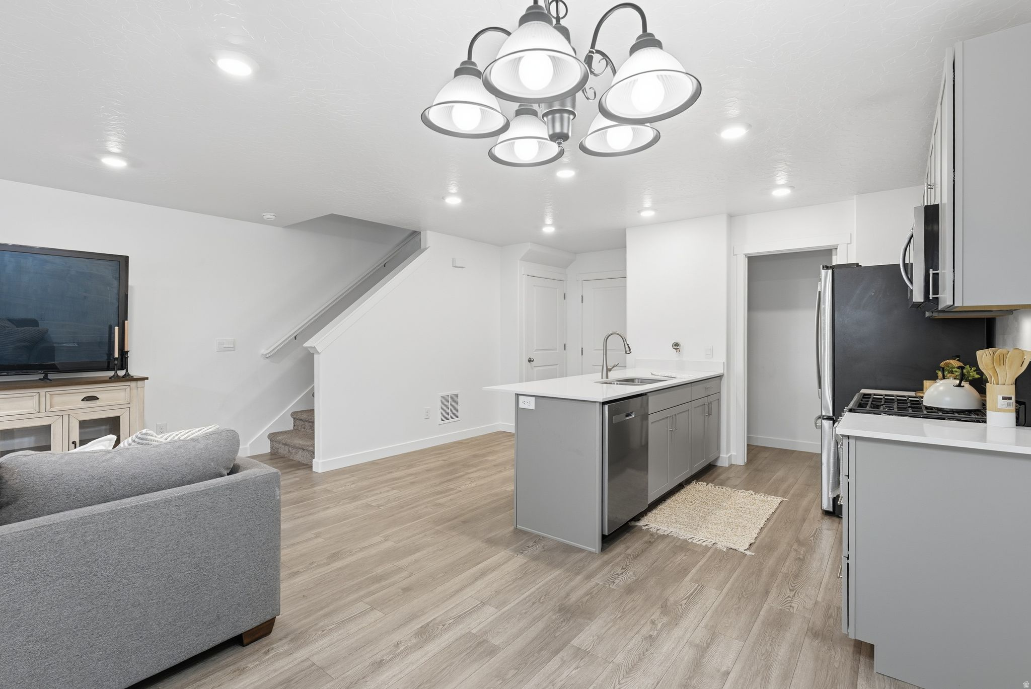 NORTHSHORE - Residential