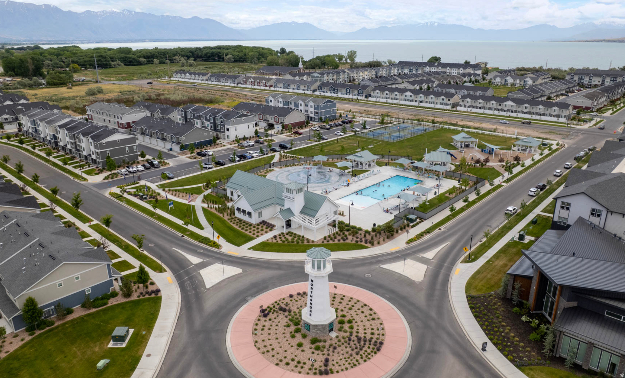 NORTHSHORE - Residential