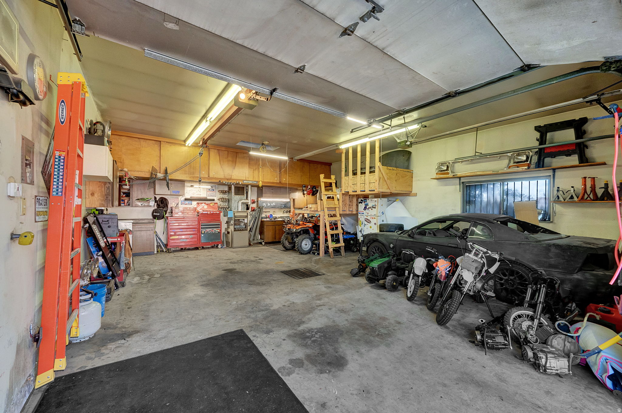 SUNRAY SUBDIVISION - Residential