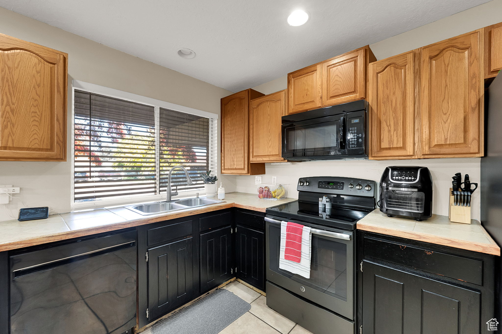 SUNRAY SUBDIVISION - Residential