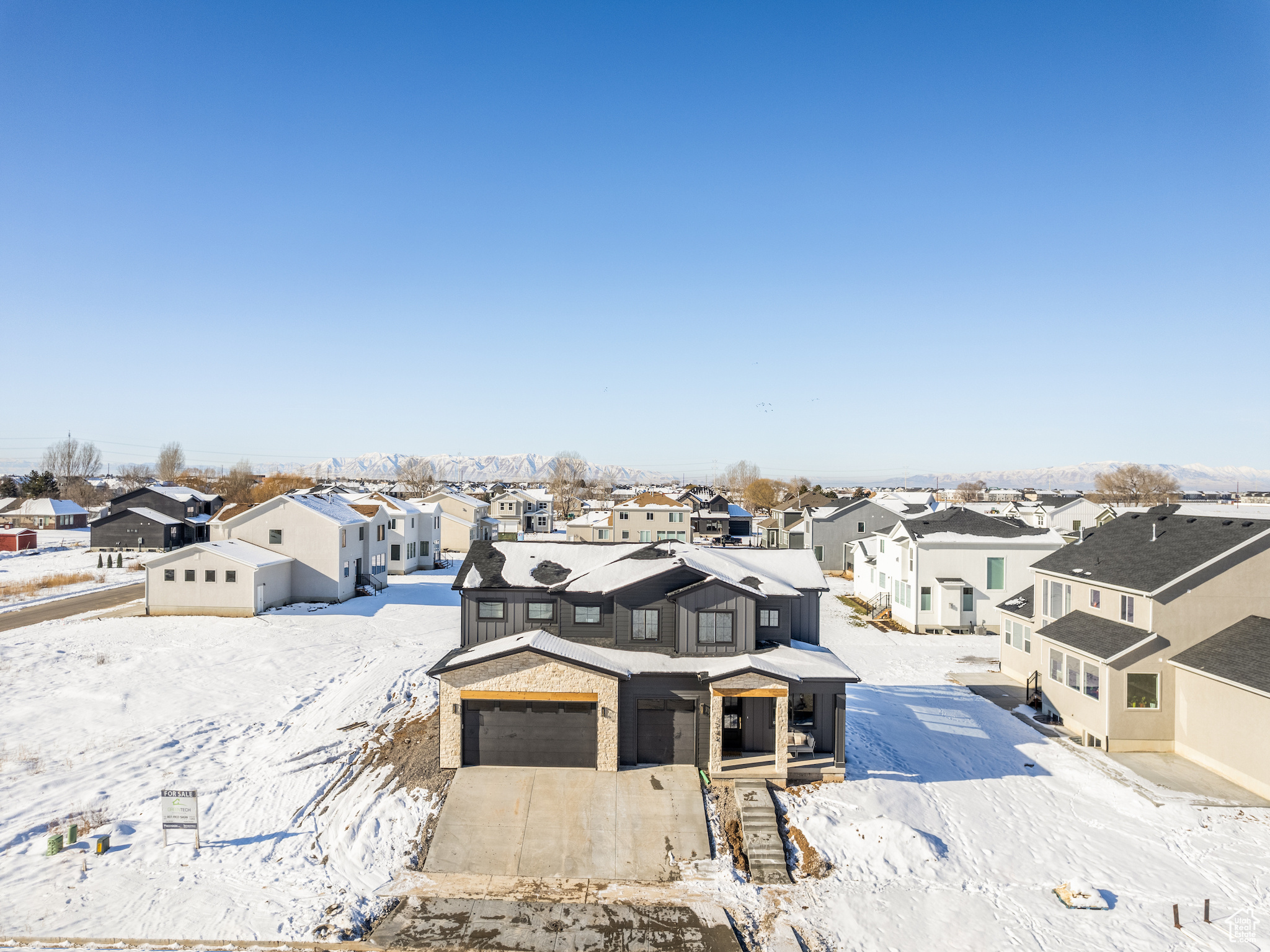 SHERWOOD HILLS - Residential