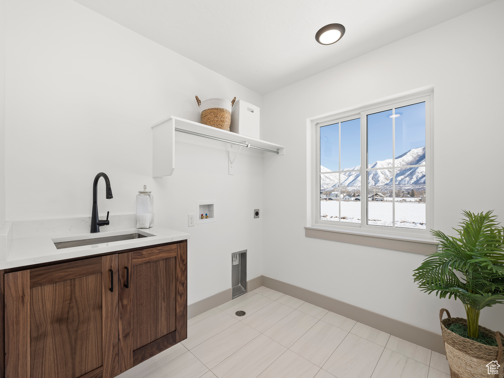 SHERWOOD HILLS - Residential