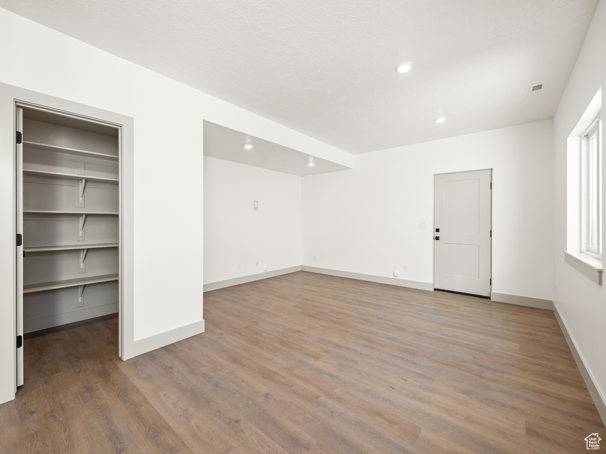 SHERWOOD HILLS - Residential