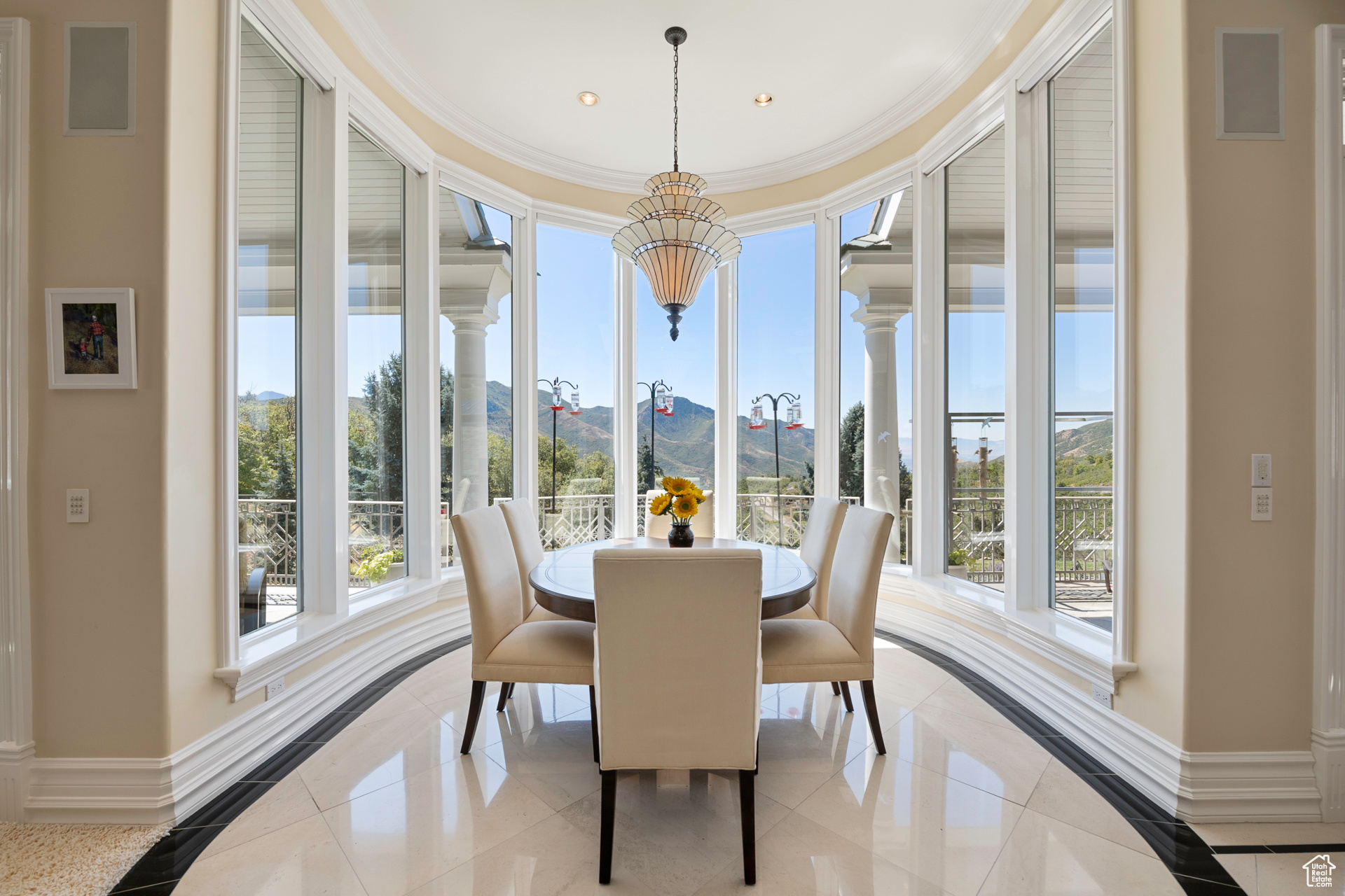 EMIGRATION ESTATES - Residential