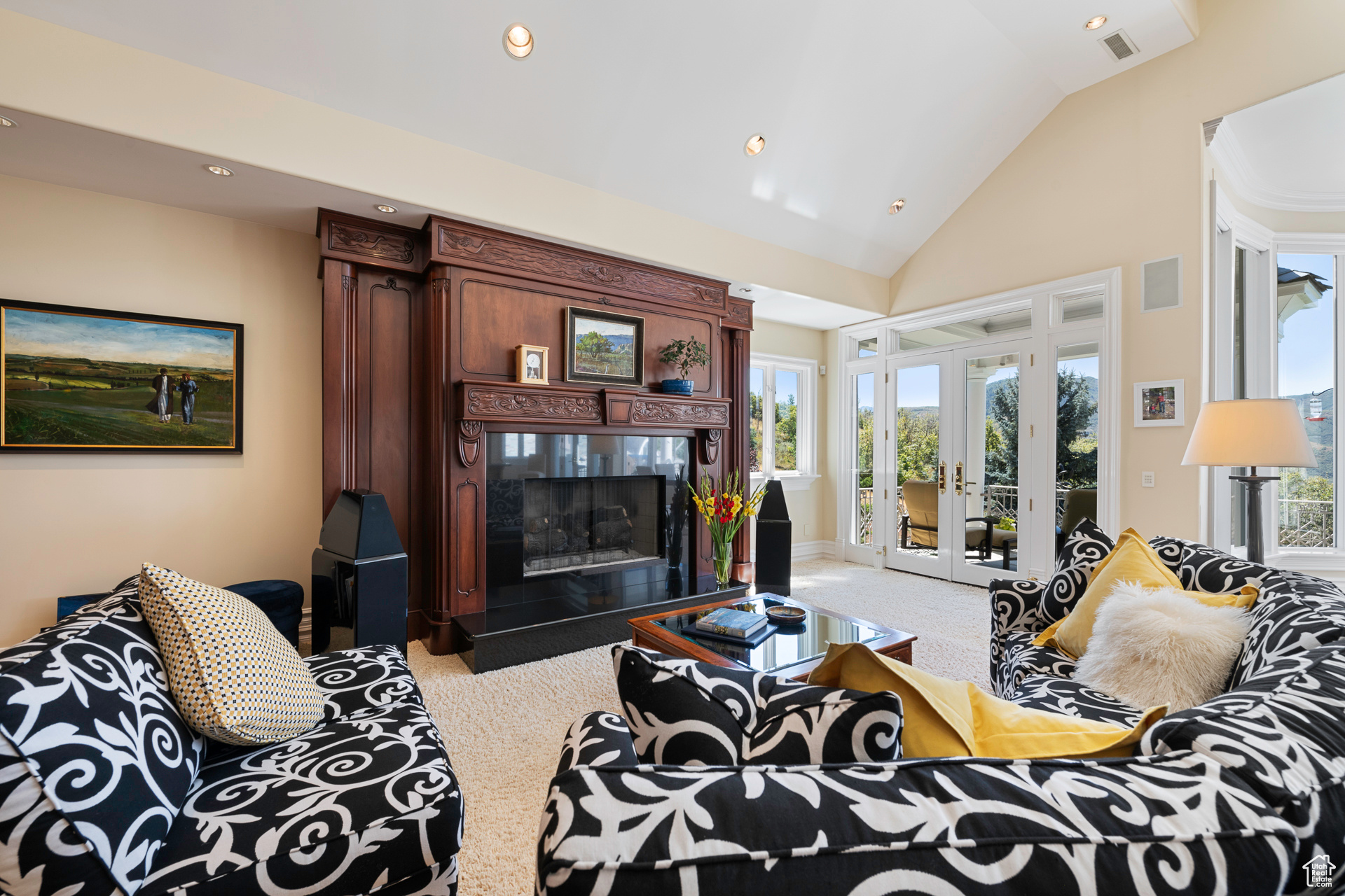 EMIGRATION ESTATES - Residential