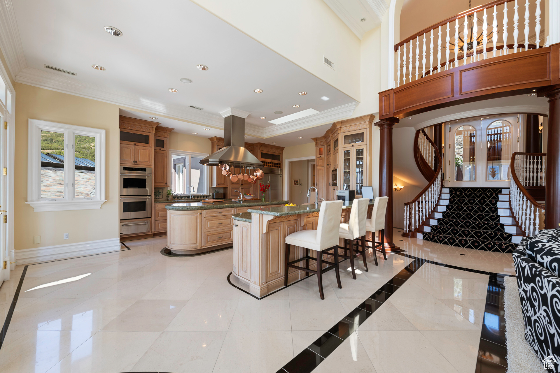 EMIGRATION ESTATES - Residential