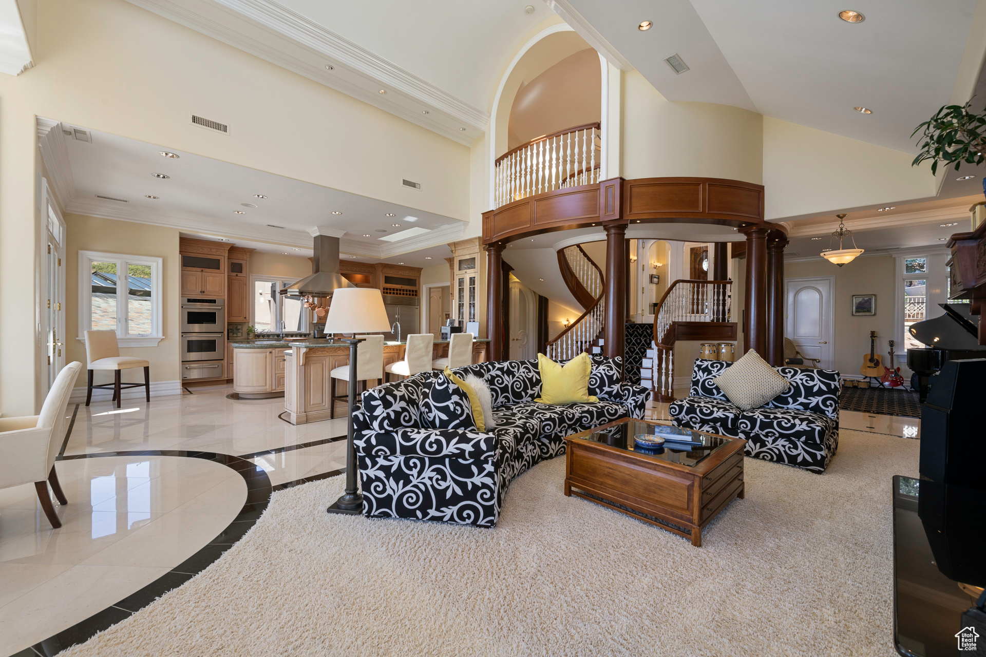 EMIGRATION ESTATES - Residential