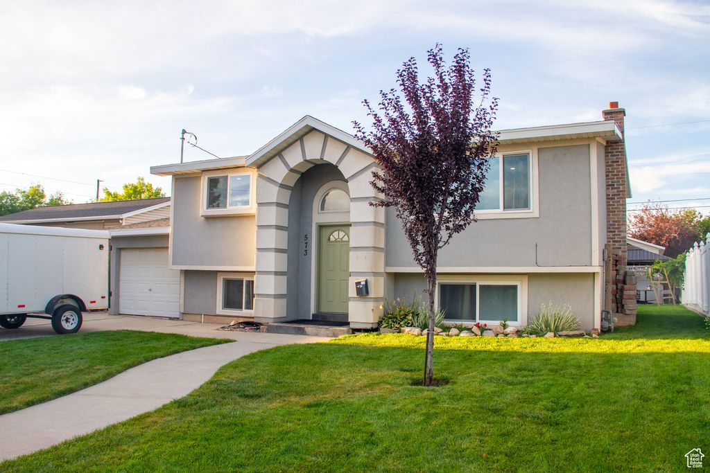 Photo of 573 W 550 N, Logan, UT 84321 (MLS # 2108750)