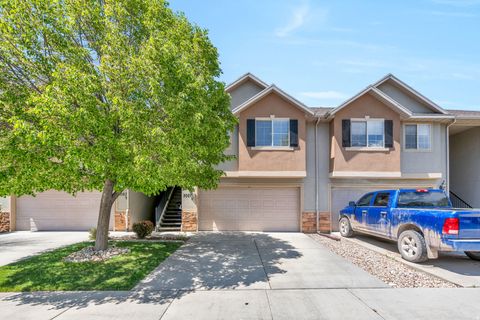 Tiny photo for 3087 E CANYON GLEN LOOP RD, Spanish Fork, UT 84660 (MLS # 2154759)