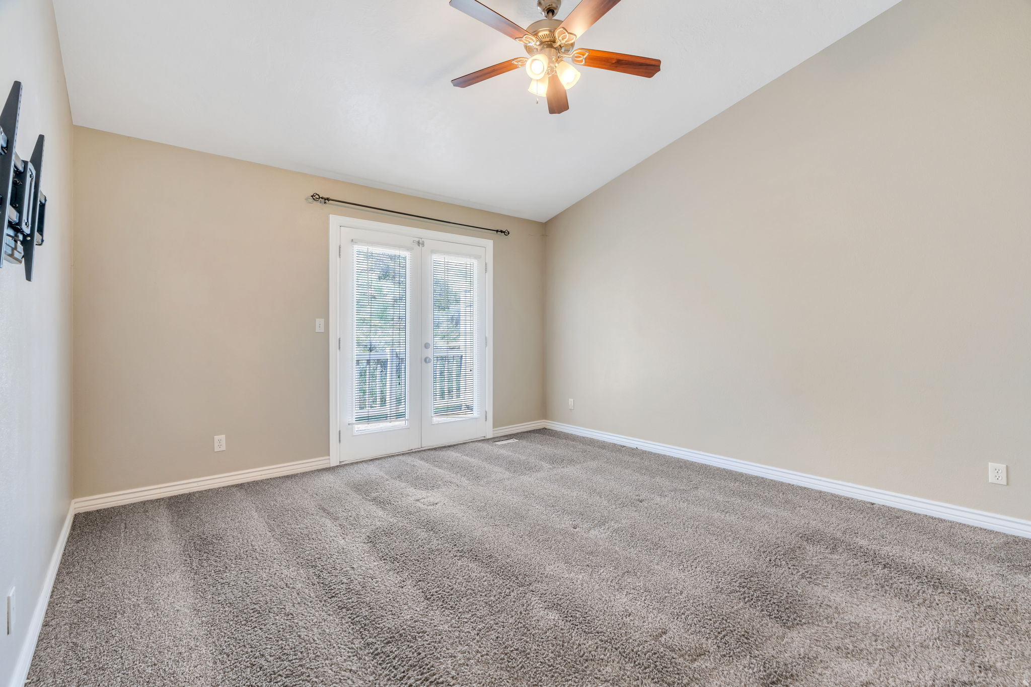 CANYON VIEW - Residential