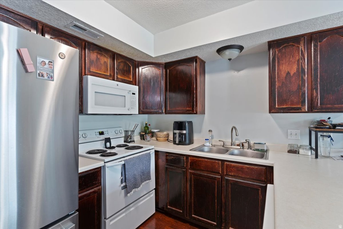 LEGACY VILLAGE PHASE - Residential