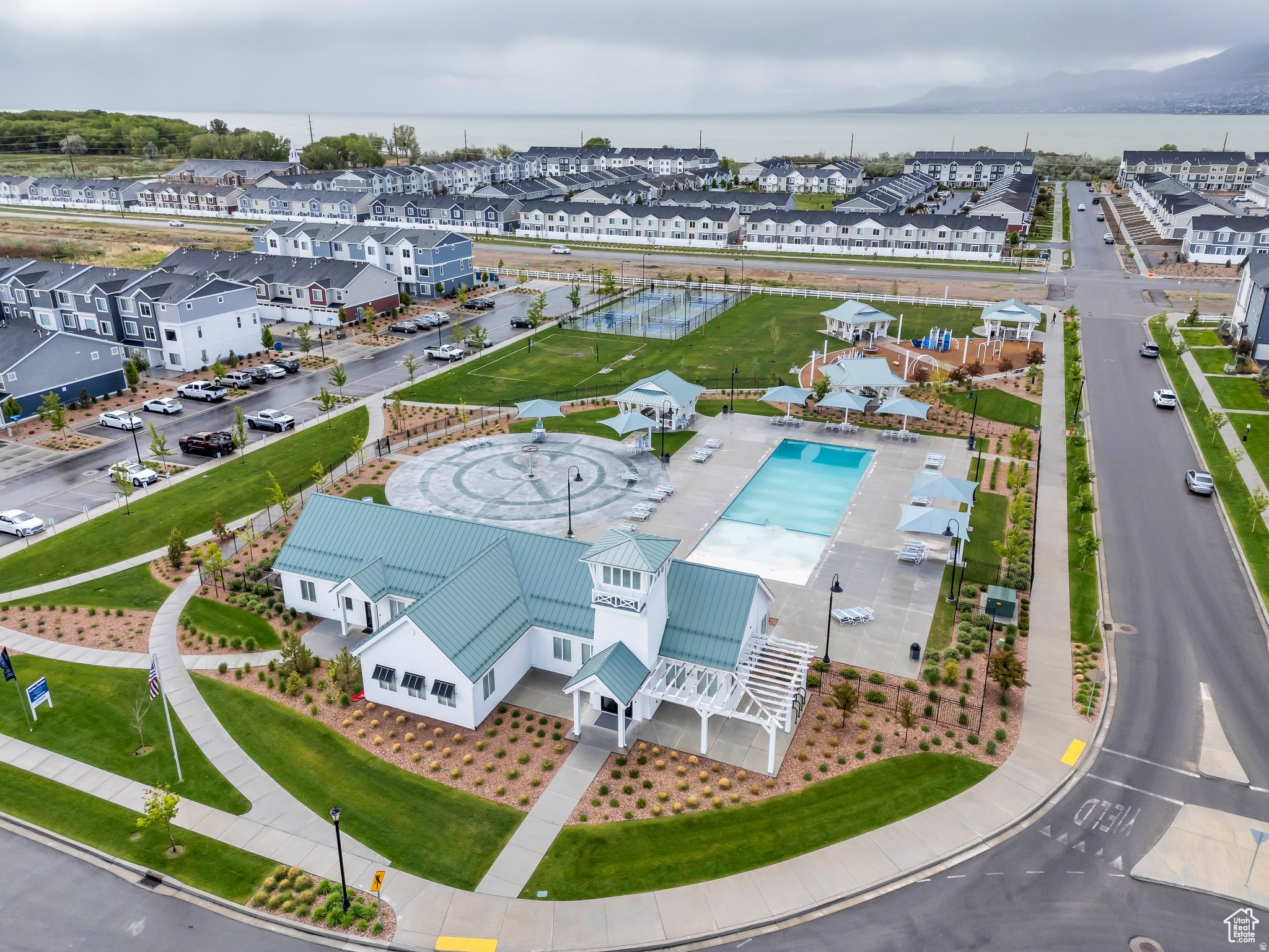 NORTHSHORE - Residential