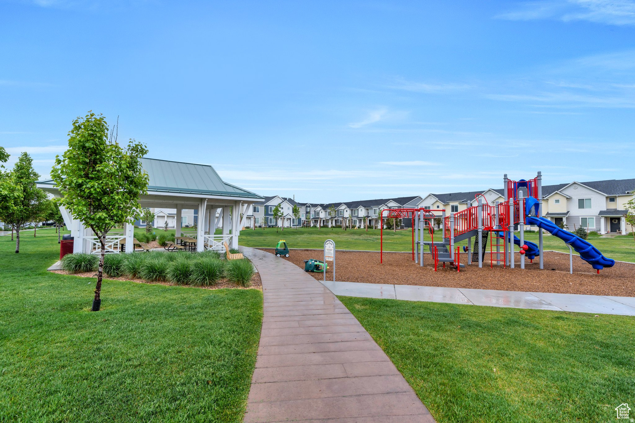 NORTHSHORE - Residential