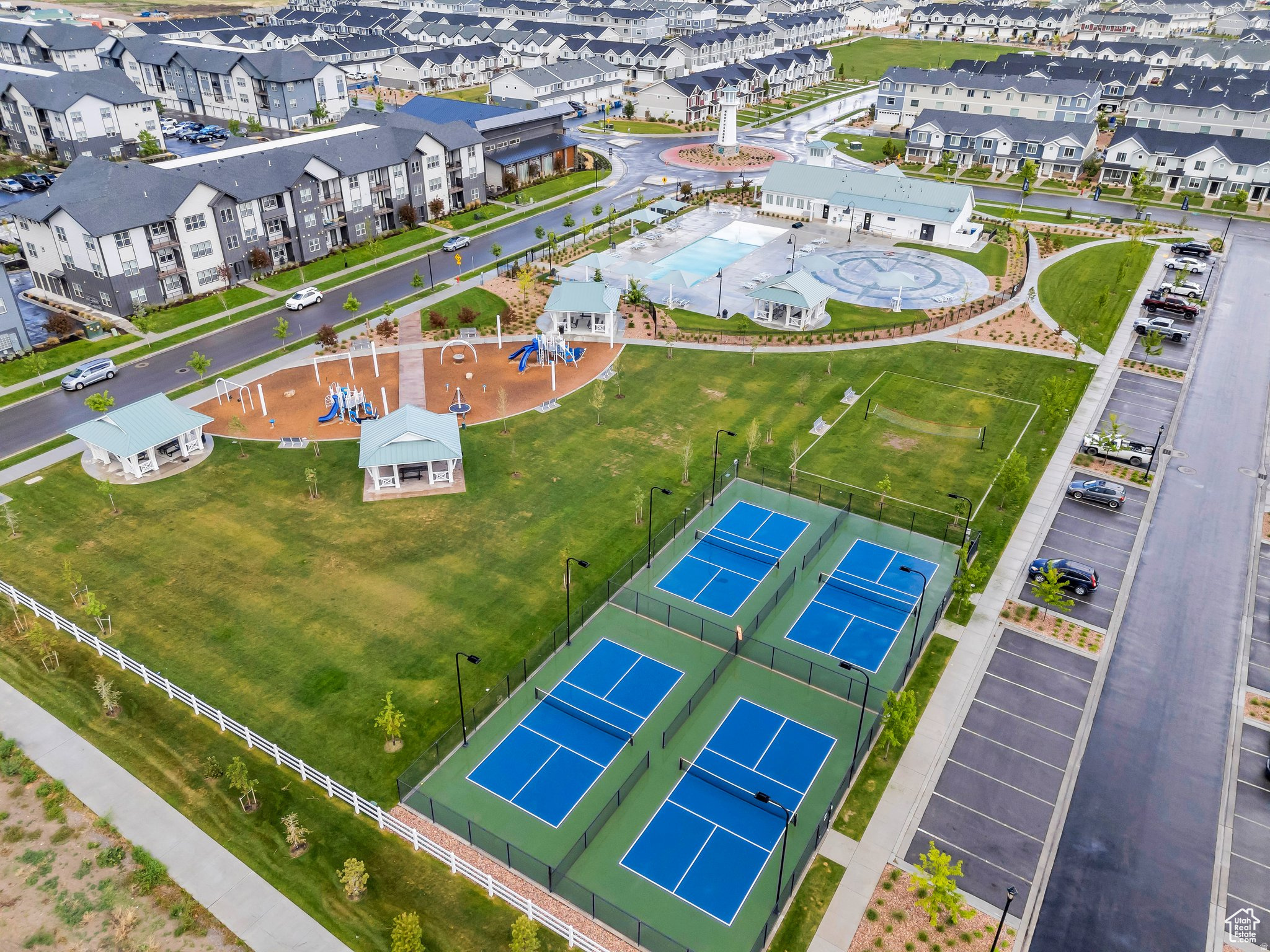 NORTHSHORE - Residential