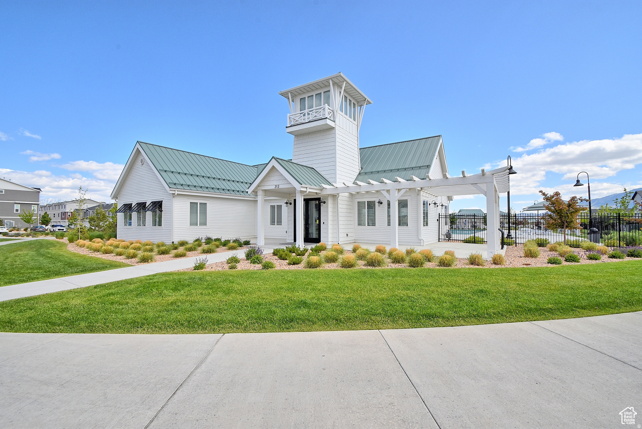 NORTHSHORE - Residential