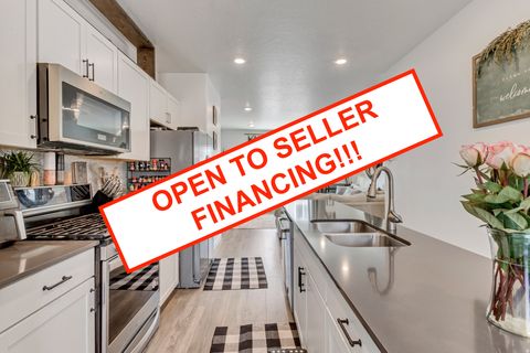 Photo of 1106 E YARD ROW, Saratoga Springs, UT 84045 (MLS # 2133906)