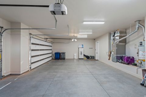 Tiny photo for 5417 W COPPER CLIFFS WAY, Hurricane, UT 84737 (MLS # 2123404)