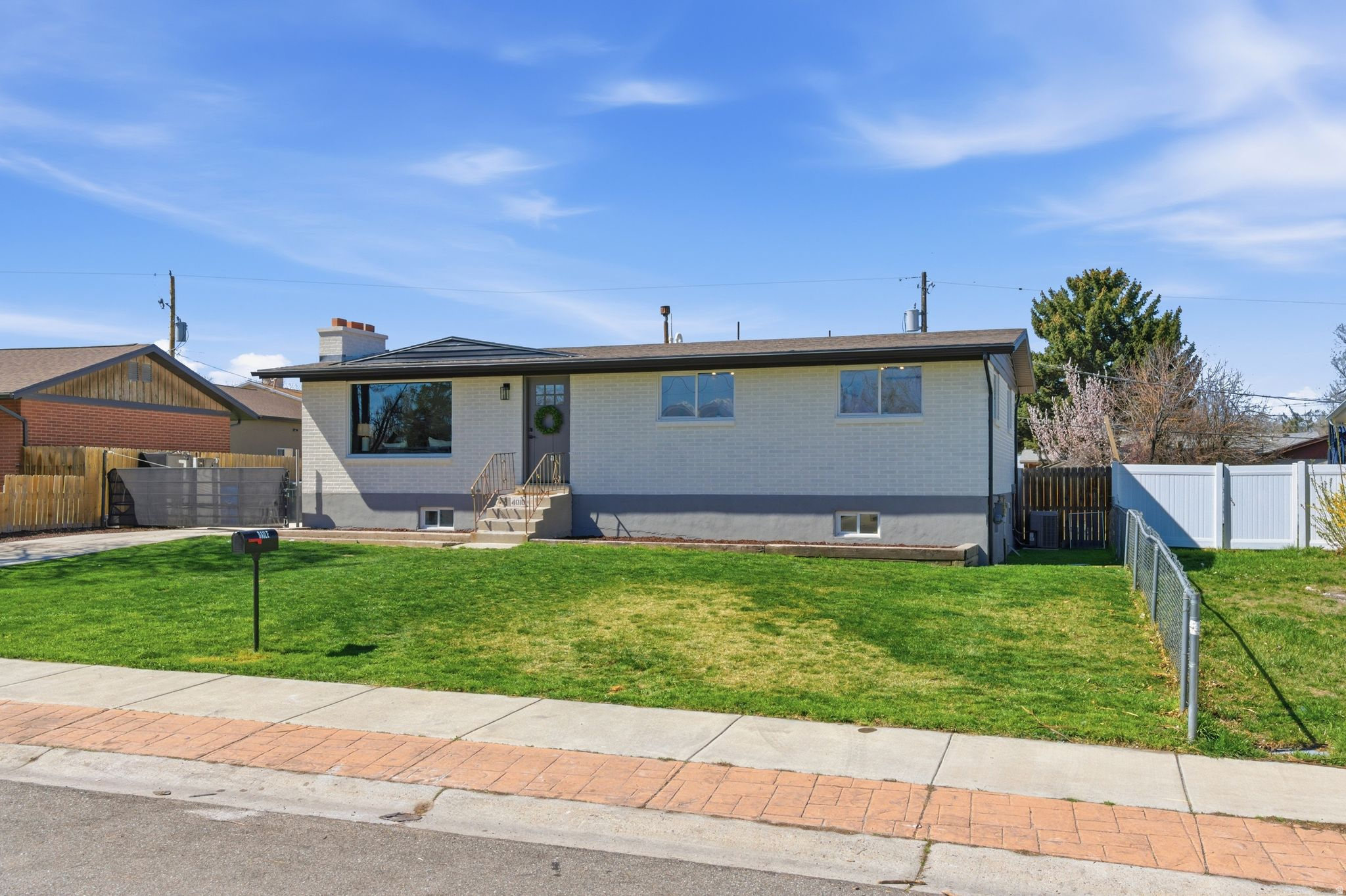 WESTGATE - Residential