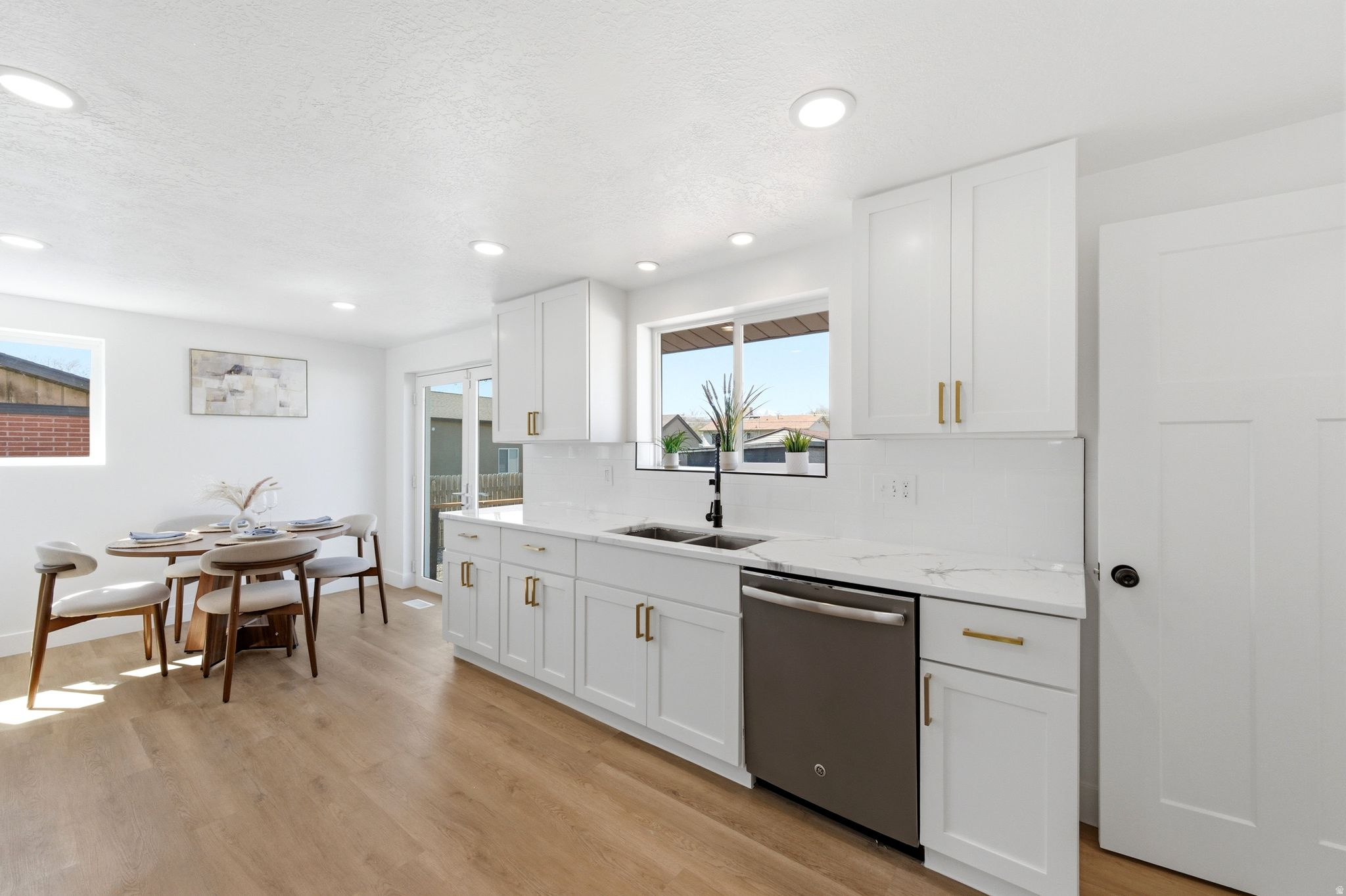 WESTGATE - Residential