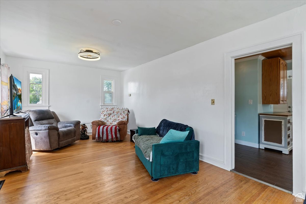 PIONEER - Residential