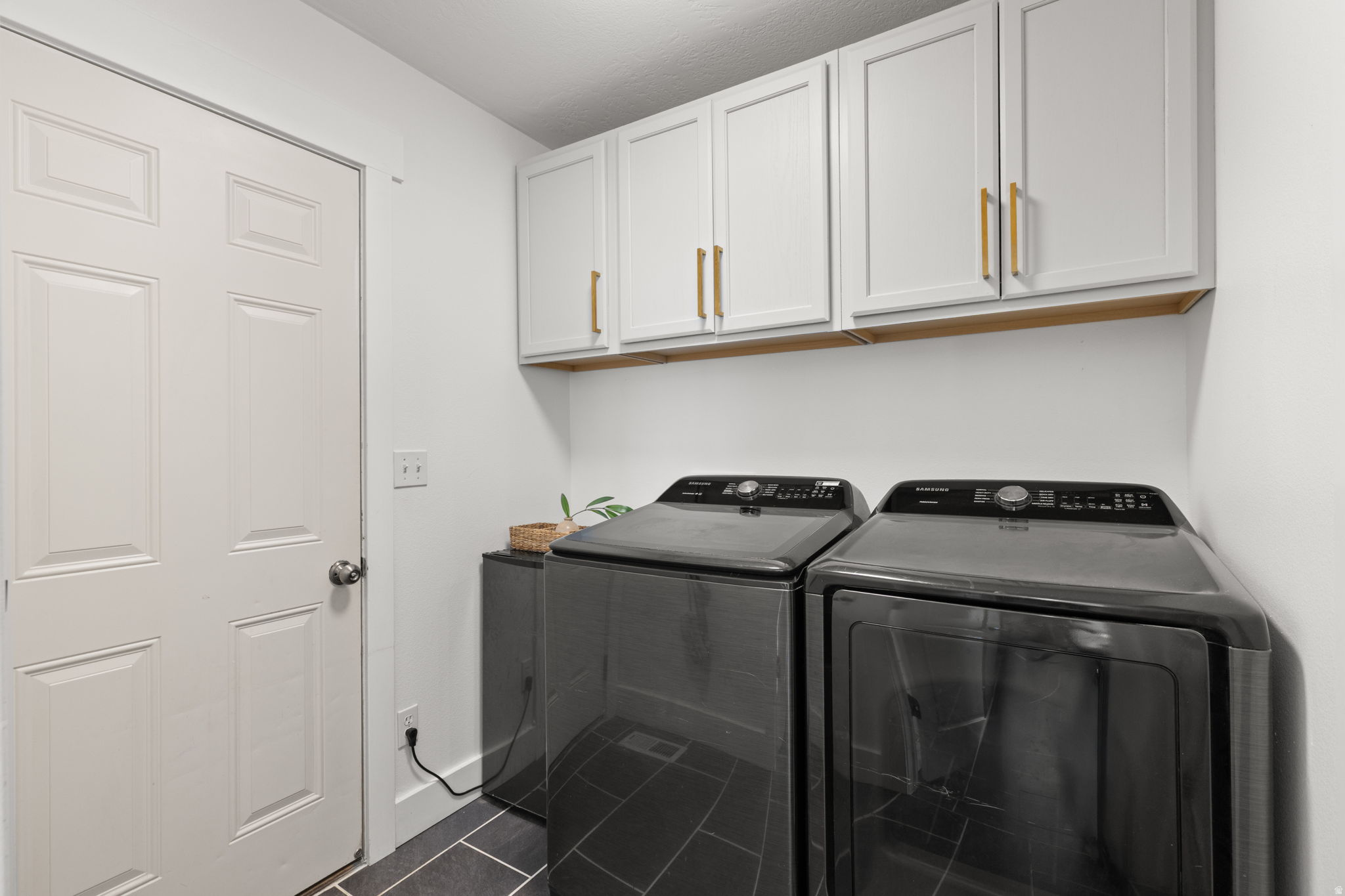 PIONEER ADDITION PHA - Residential