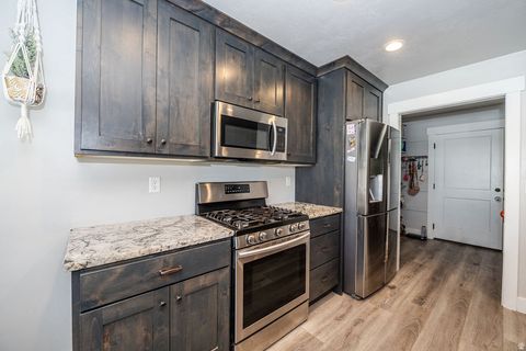 Tiny photo for 454 W 550 S, Tremonton, UT 84337 (MLS # 2145077)