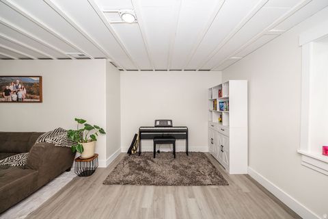 Tiny photo for 454 W 550 S, Tremonton, UT 84337 (MLS # 2145077)