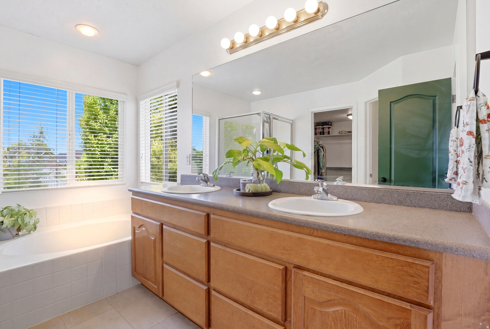 PHEASANTBROOK - Residential