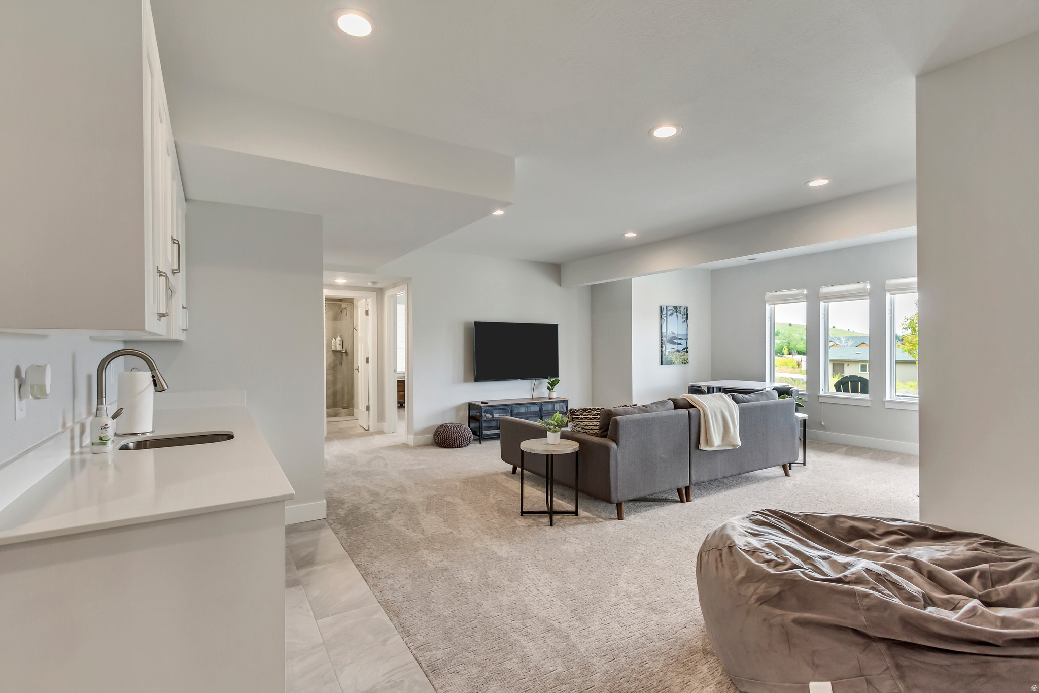 THE BRIDGES - Residential