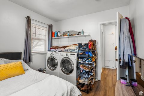 Tiny photo for 1005 E 300 S, Provo, UT 84606 (MLS # 2119259)