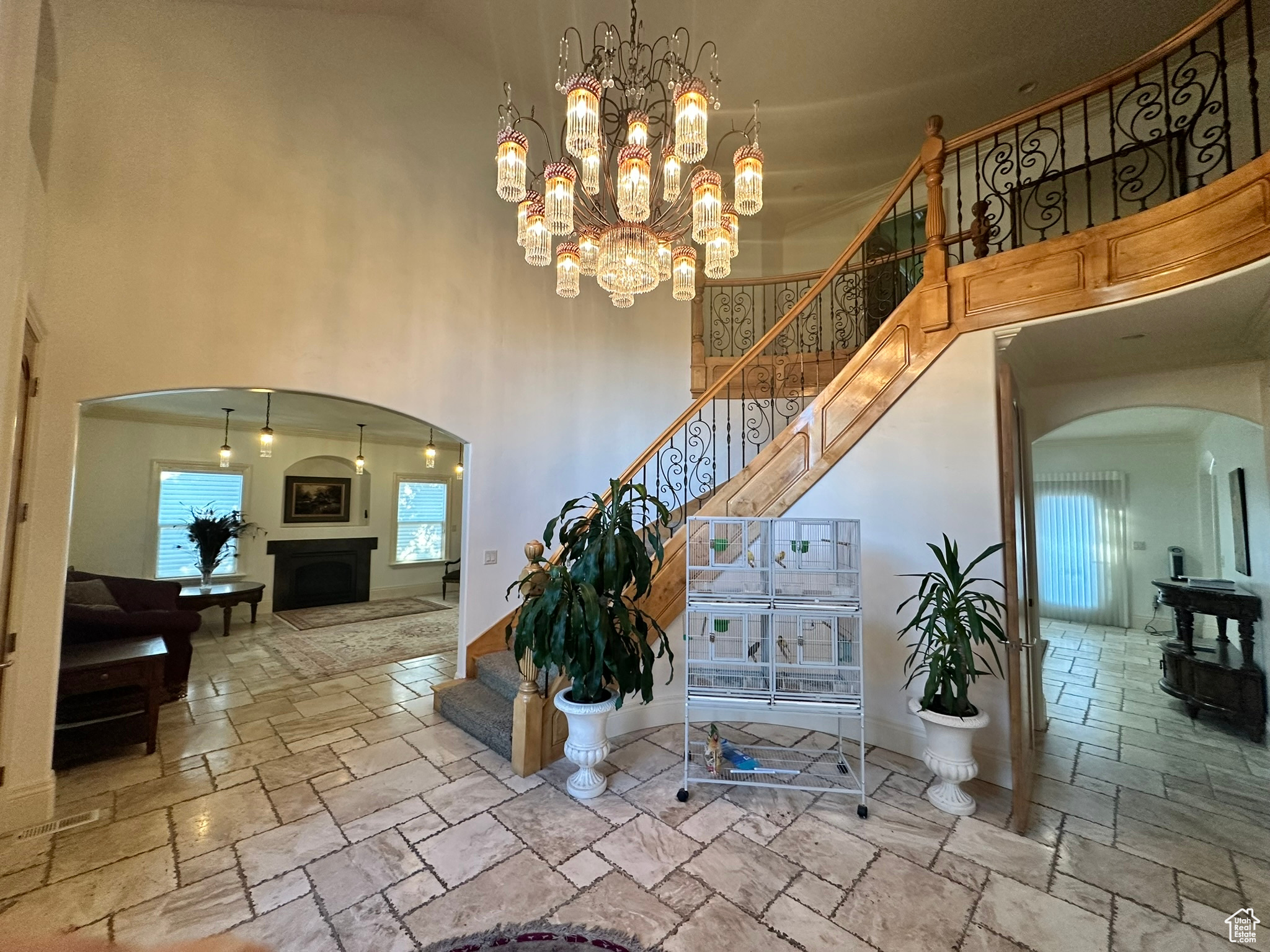 DELARA PLACE - Residential