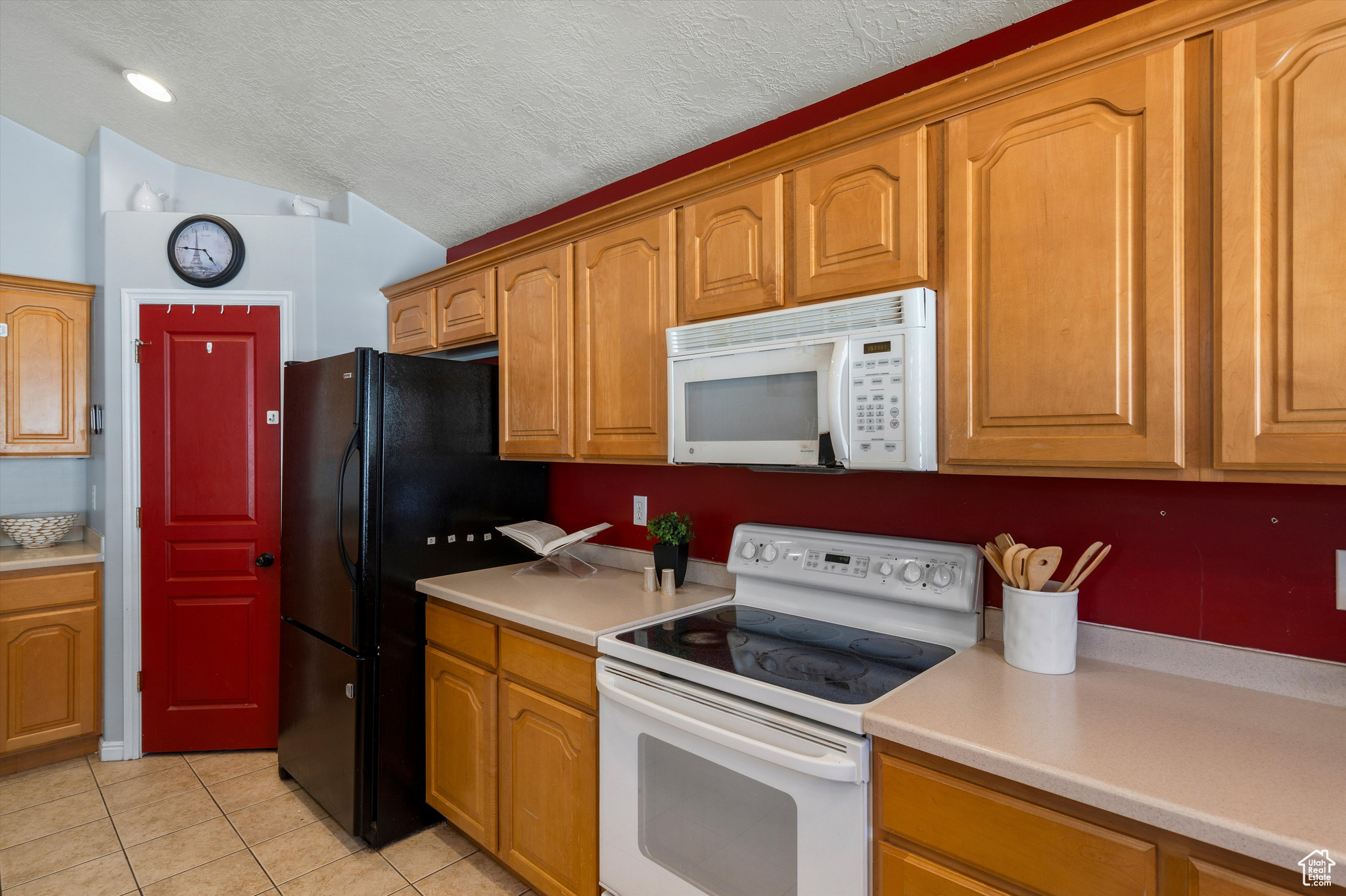 CHRISSAM MEADOWS - Residential