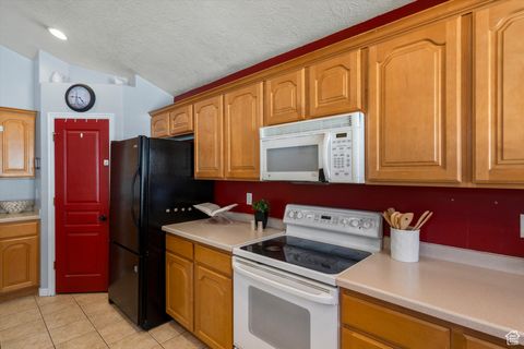 Tiny photo for 2127 S 350 E, Clearfield, UT 84015 (MLS # 2113868)