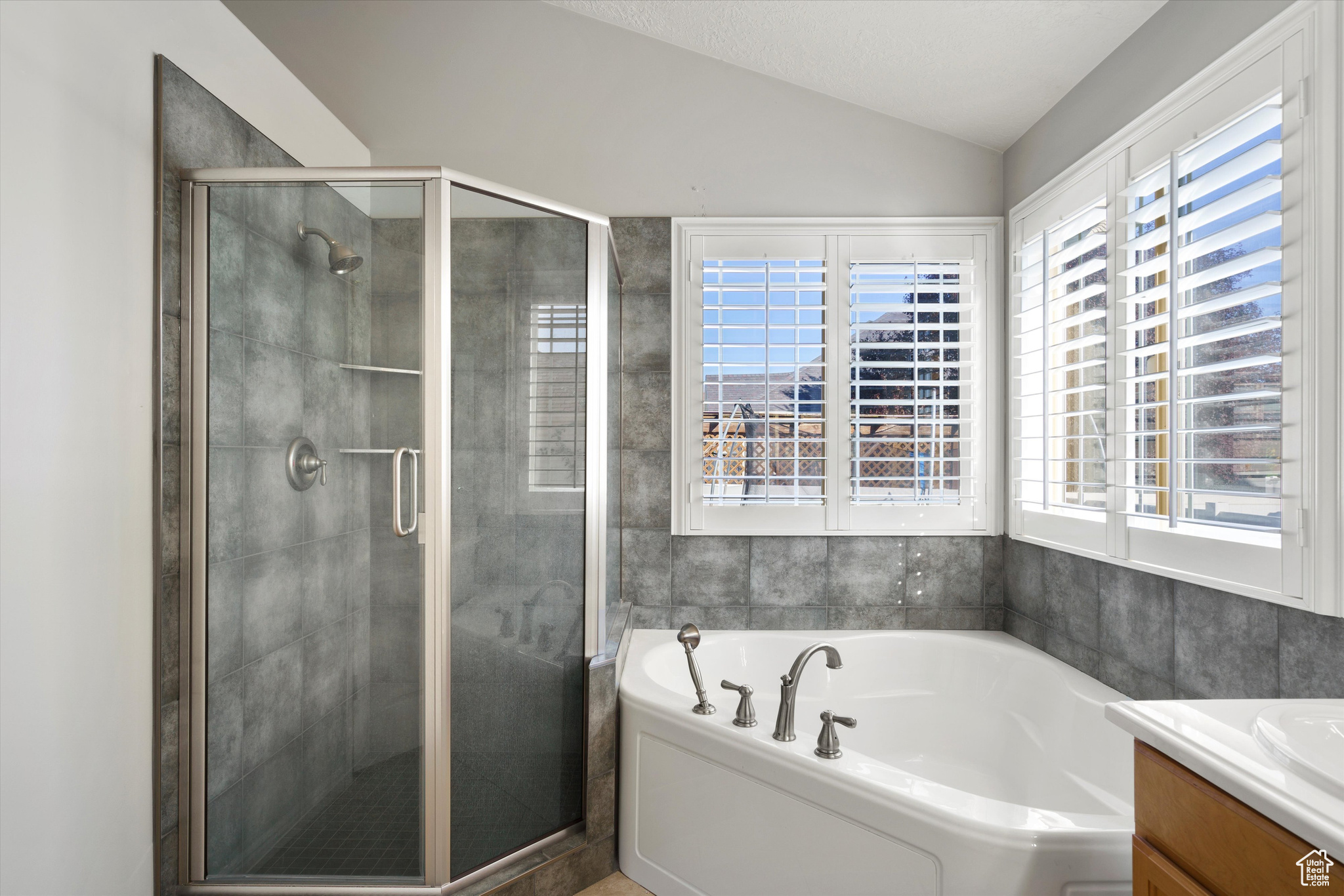 CHRISSAM MEADOWS - Residential