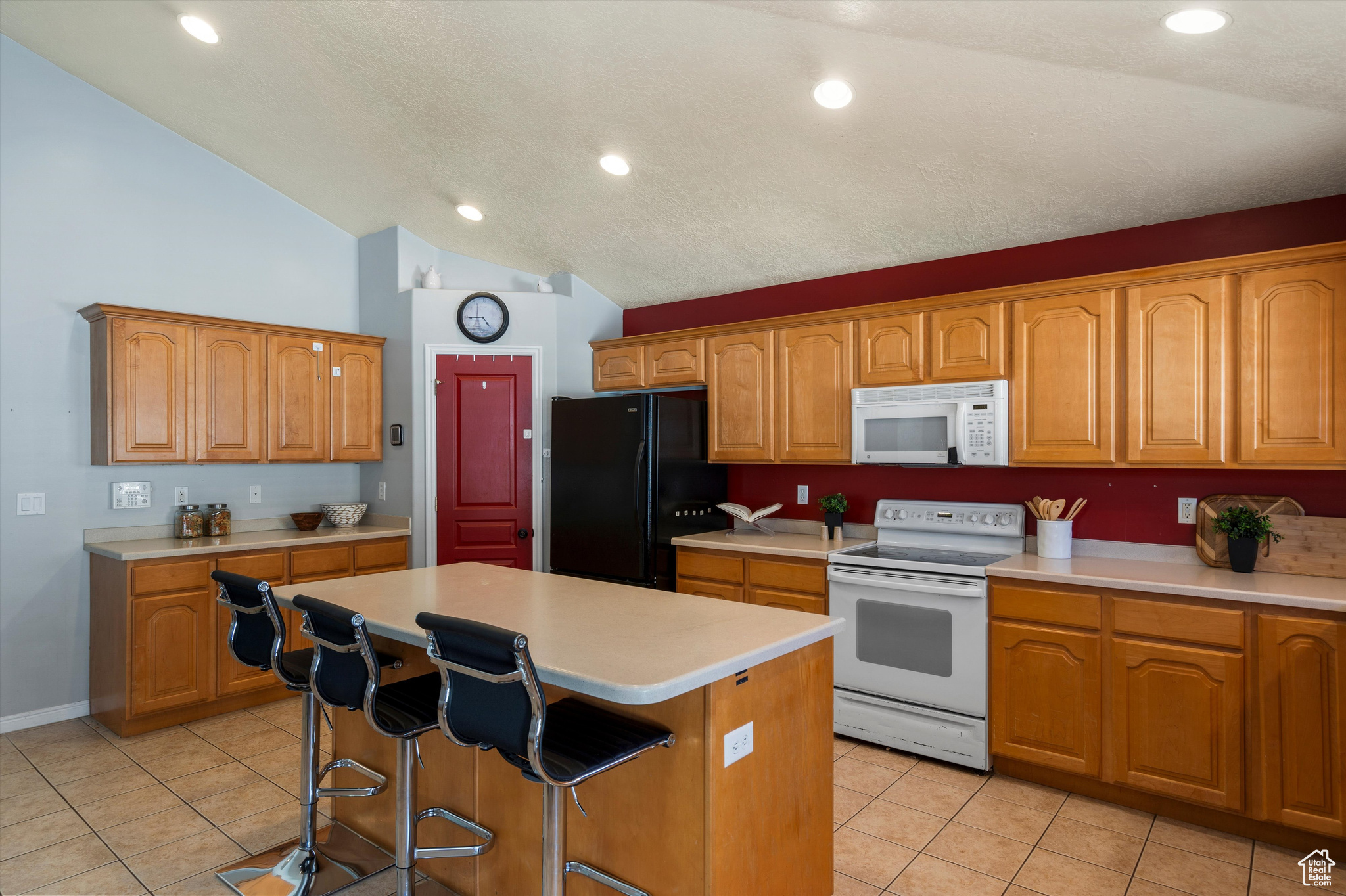CHRISSAM MEADOWS - Residential