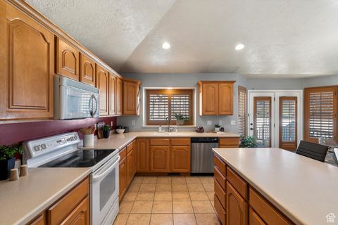 Tiny photo for 2127 S 350 E, Clearfield, UT 84015 (MLS # 2113868)
