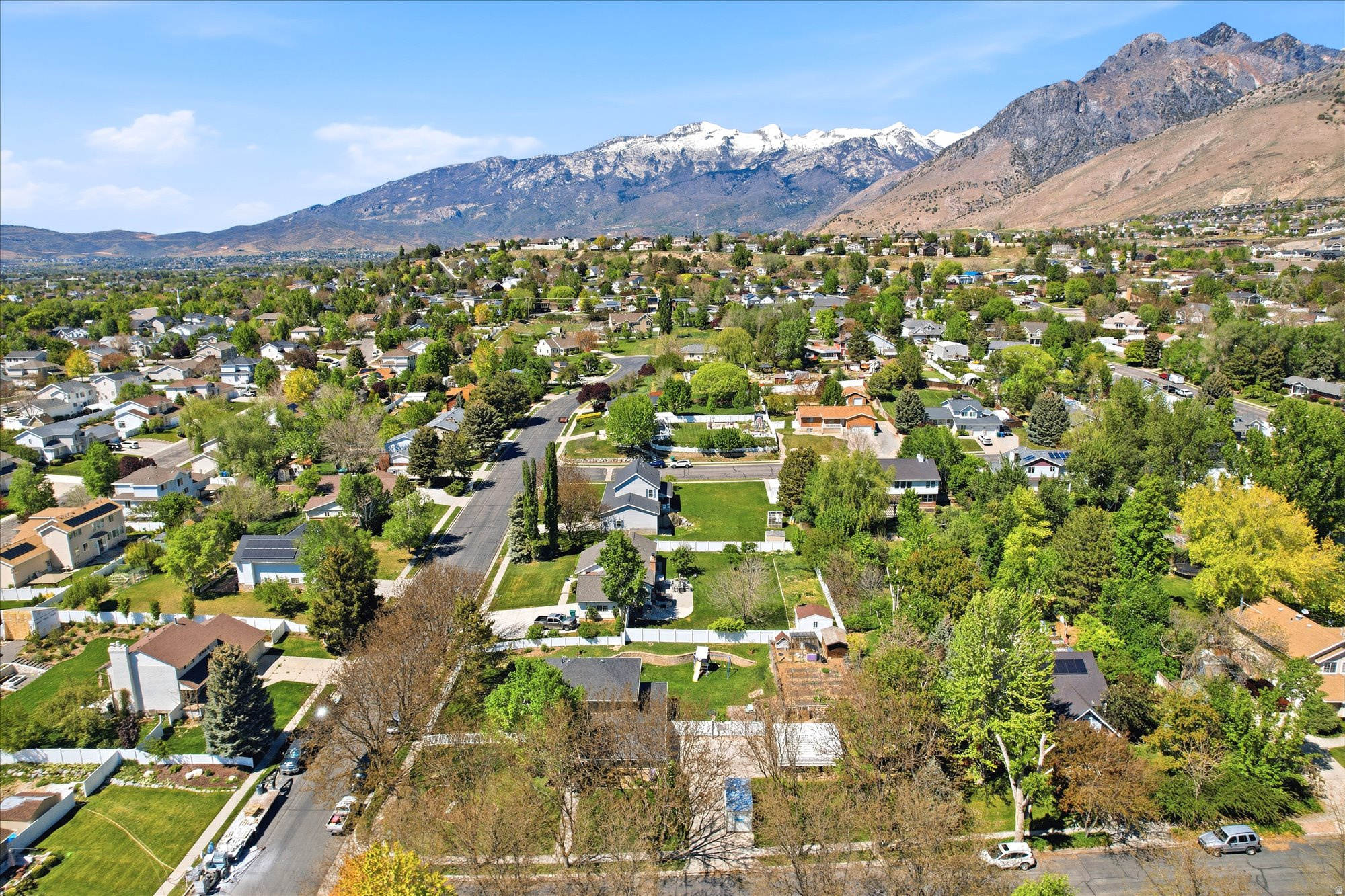 NORTH MEADOW - Residential