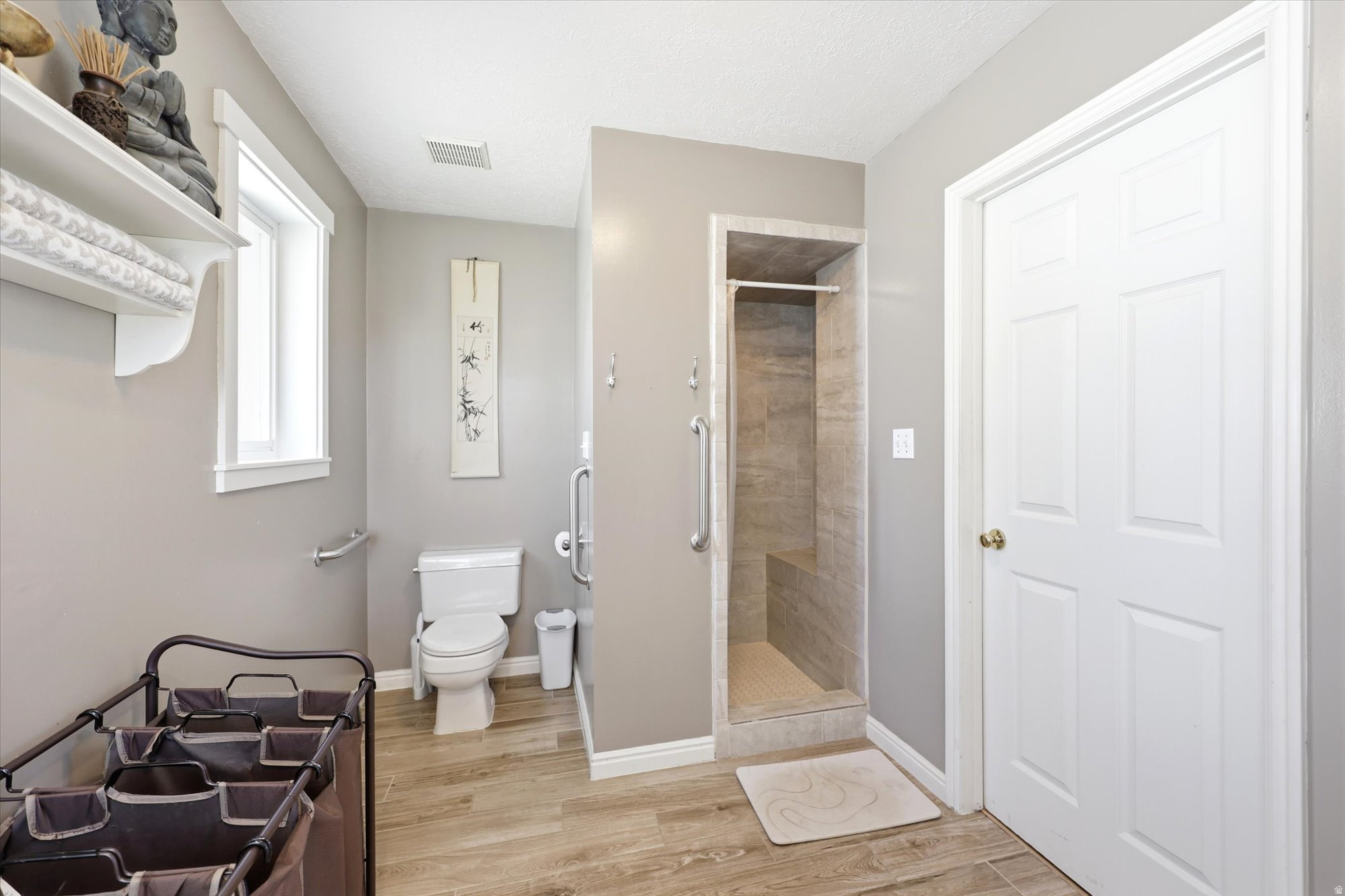 NORTH MEADOW - Residential