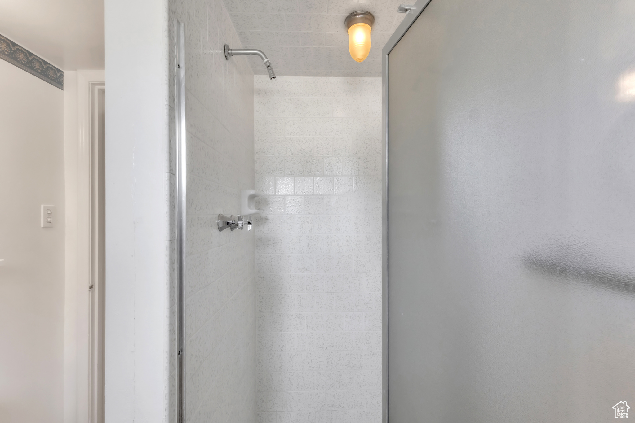 River Heights, Utah 84321, United States, 4 Bedrooms Bedrooms, ,2 BathroomsBathrooms,Residential,Active,126428