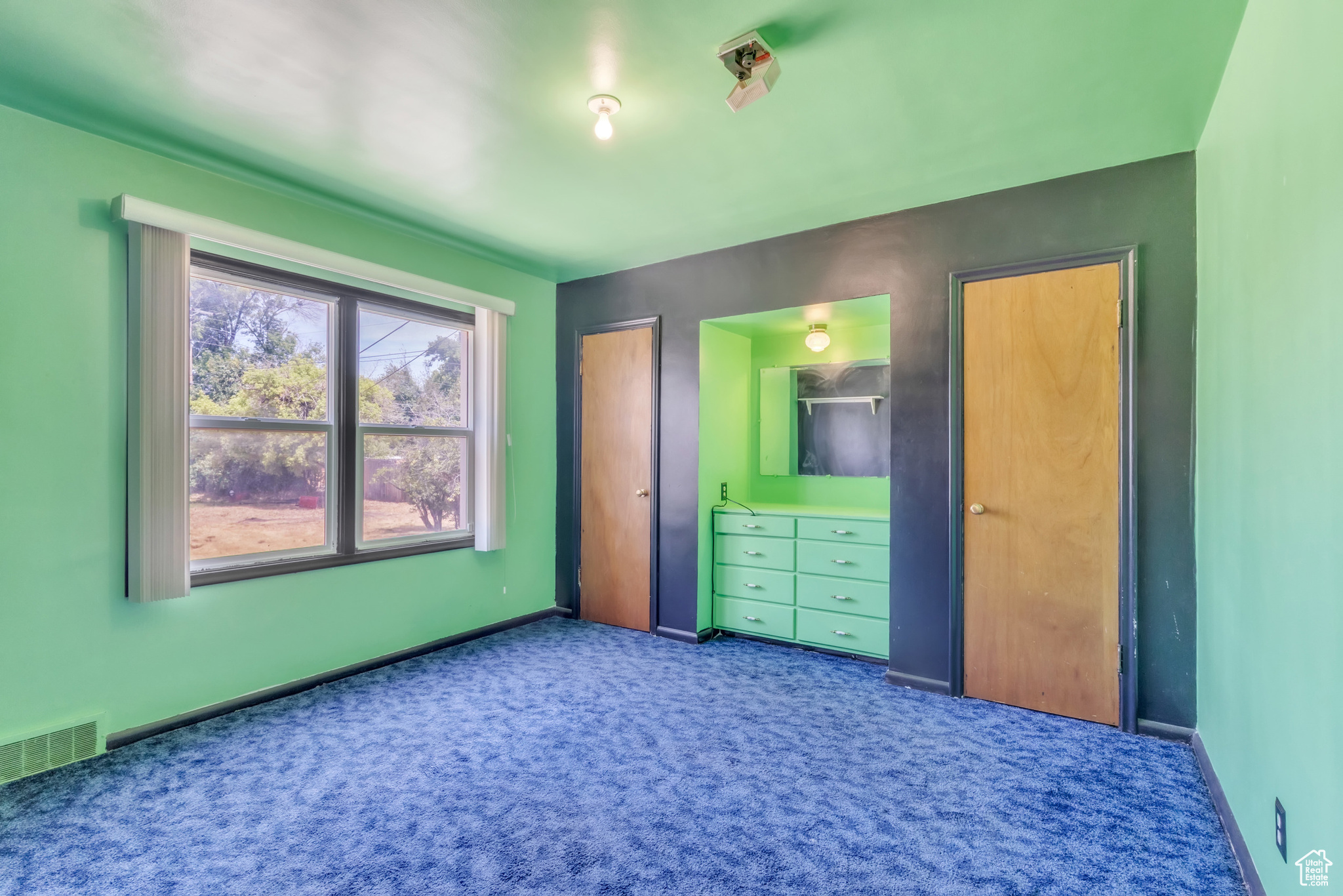 River Heights, Utah 84321, United States, 4 Bedrooms Bedrooms, ,2 BathroomsBathrooms,Residential,Active,126428