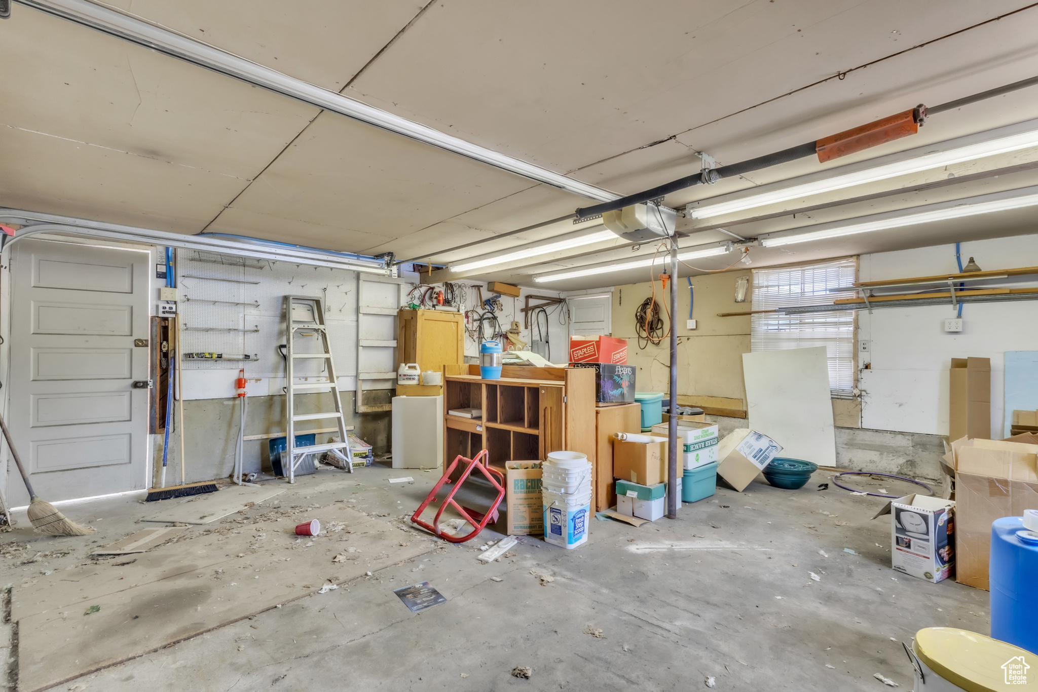 River Heights, Utah 84321, United States, 4 Bedrooms Bedrooms, ,2 BathroomsBathrooms,Residential,Active,126428