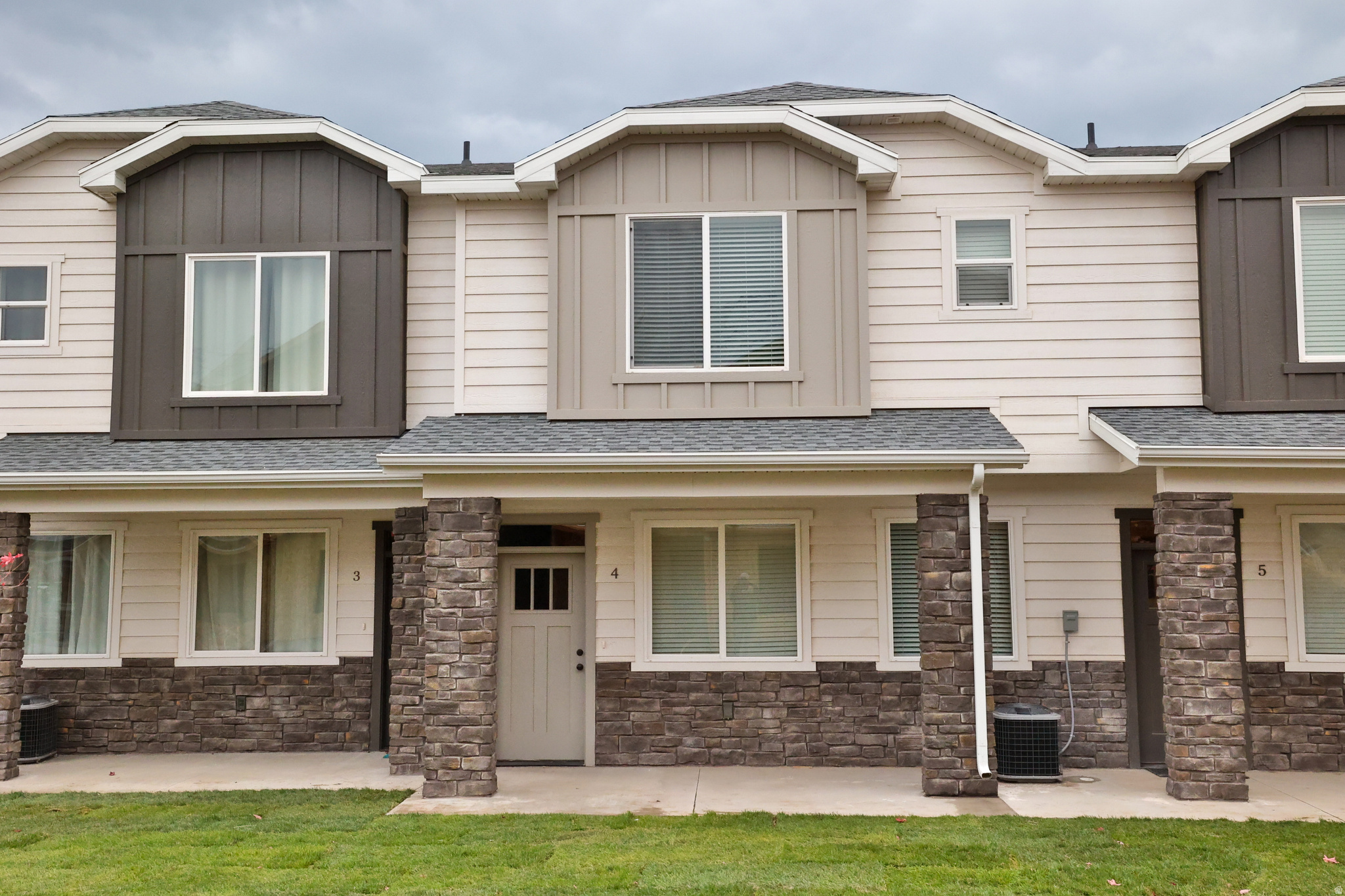 SEASONS - Residential