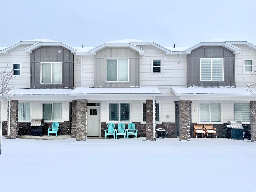 Welcome to Bloomington Peak! Don't miss this opportunity to own a turnkey property just blocks from Bear Lake and Garden City's most popular restaurants and shops. Now is a great time to buy and capitalize on rental income for the upcoming summer! The property has rented well with both short and long-term rentals.  This well-maintained 3 bed, 2.5 bath townhome is being sold fully furnished and is located in a short-term rental approved area-ideal for personal use, investment, or both. Square footage figures are provided as a courtesy estimate only. Buyer is advised to obtain an independent measurement. Owner/Agent.